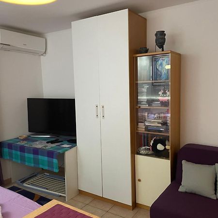 Studio Apartment Yess ,Split Exterior photo